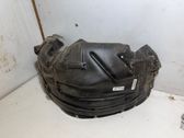 Front wheel arch liner splash guards