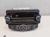 Radio / CD-Player / DVD-Player / Navigation