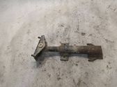 Front bumper mounting bracket