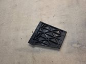 Front bumper mounting bracket