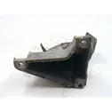 Engine mounting bracket