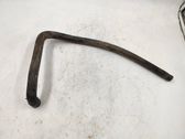 Tuyau de liquide de refroidissement moteur