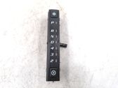 Gear shift selector indicator