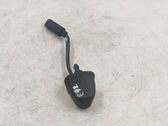 Windshield washer spray nozzle