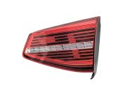 Tailgate rear/tail lights