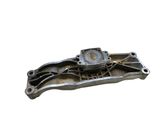 Gearbox mounting bracket