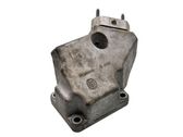 Engine mounting bracket