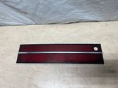 Rear light center trim bar blend