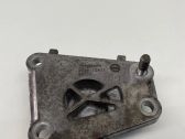 Engine mounting bracket