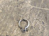 Muffler pipe connector clamp