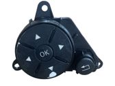 Steering wheel buttons/switches