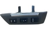 Steering wheel buttons/switches