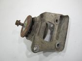 Rear differential mounting bracket