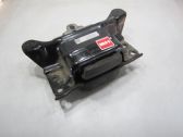 Engine mount bracket
