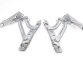 Tailgate hinge