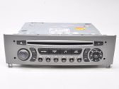 Radio / CD-Player / DVD-Player / Navigation