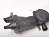 Autres pièces compartiment moteur