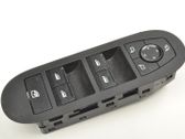 Quarter vent window switch