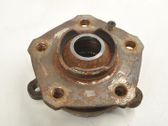Front wheel hub
