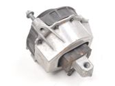Engine mounting bracket