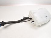 Windshield washer fluid reservoir/tank
