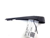 Rear wiper blade arm