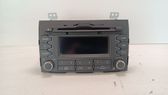 Radio / CD-Player / DVD-Player / Navigation