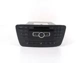 Panel / Radioodtwarzacz CD/DVD/GPS