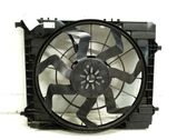 Radiator cooling fan shroud