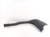 Moldura protectora del borde delantero