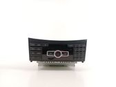 Radio / CD-Player / DVD-Player / Navigation