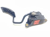 Accelerator throttle pedal