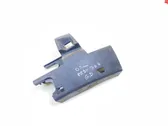 Rear bumper mounting bracket