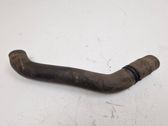 Tuyau de liquide de refroidissement moteur