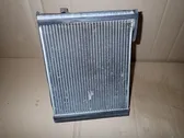 Gaisa kondicioniera radiators (salonā)