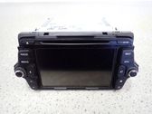 Radio / CD-Player / DVD-Player / Navigation