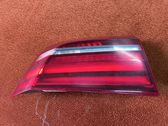 Tailgate rear/tail lights