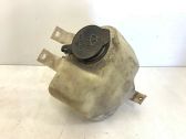 Windshield washer fluid reservoir/tank