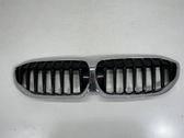 Front bumper upper radiator grill