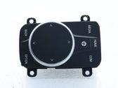 Head unit multimedia control