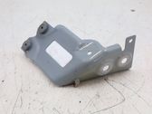Fender mounting bracket