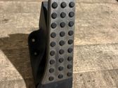 Accelerator throttle pedal