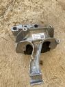 Engine mounting bracket