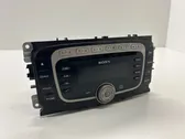 Radio/CD/DVD/GPS-pääyksikkö