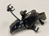 Radiator mount bracket