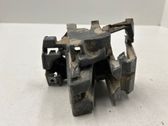Rear bumper mounting bracket