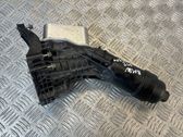 Oil filter mounting bracket