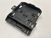 Soporte de la unidad de control del motor
