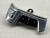 Steering wheel buttons/switches
