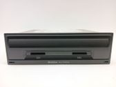 Radio / CD-Player / DVD-Player / Navigation